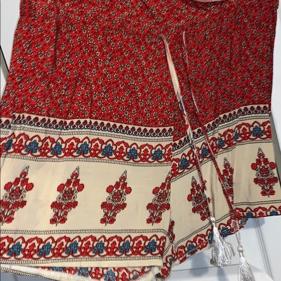 Romper - Picture 2 of 5